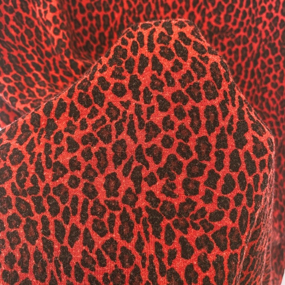 Red Leopard Tee - Picture 3 of 5